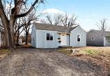 2046 Greenwood Ave - Photo 2