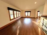 3916 Willow St - Photo 2