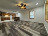 210 Quincy Ave - Photo 6
