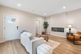 2445 Macarthur Ct - Photo 6