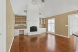 9222 Lakepoint St - Photo 15
