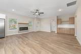 813 Rainbow Lake St - Photo 4