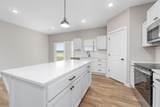 813 Rainbow Lake St - Photo 14