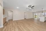 813 Rainbow Lake St - Photo 5