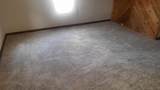 906 Walnut - Photo 3