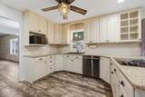 9221 Douglas Ave - Photo 3