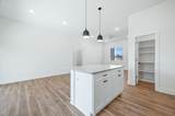 713 Elmwood St - Photo 10