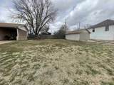 324 Market St - Photo 3