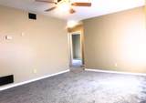 2427 Greenfield St - Photo 2