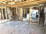 1027 5th St - Photo 4