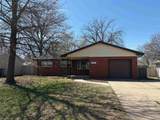 1427 Community Dr - Photo 1