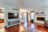 641 Woodlawn #18 - Photo 11