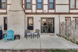 641 Woodlawn #18 - Photo 32
