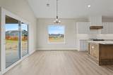 348 Buckland St - Photo 10