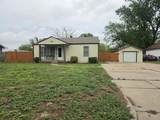 814 Clara St - Photo 1