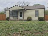 814 Clara St - Photo 3