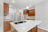 907 17th - Photo 4