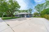 335 Sherman St - Photo 4