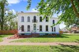 303 5th St - Photo 1