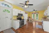 303 5th St - Photo 17
