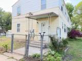 1119 Pershing Ave - Photo 1