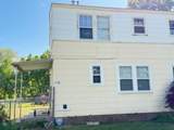 1119 Pershing Ave - Photo 2