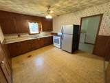 307 Custer Street - Photo 2