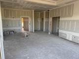 870 Main - Photo 6