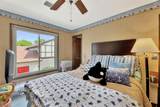 641 Woodlawn #12 - Photo 21