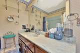 641 Woodlawn #12 - Photo 22