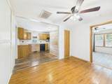 1642 Sedgwick St - Photo 6