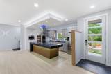 1546 10th Ave - Photo 8
