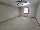 213 Harvey - Photo 7