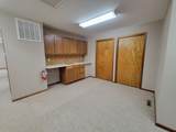 213 Harvey - Photo 9