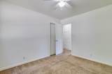 930 Westview - Photo 20