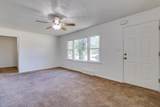 930 Westview - Photo 5