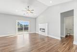 320 Deer Run Ct - Photo 3