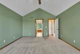 3045 Willow Crk - Photo 18
