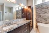2817 Woodridge - Photo 11