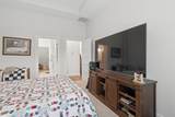 441 Douglas Ave - Photo 16