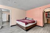 3232 Summit St - Photo 32