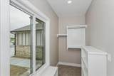 4818 Calvert St - Photo 17