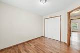 921 Glenmoor - Photo 17