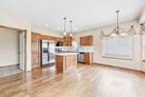 921 Glenmoor - Photo 7