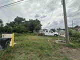 1529 C St. - Photo 17