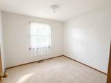 915 Lena - Photo 12
