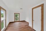 109 Illinois - Photo 21