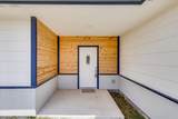 752 Wakefield Ave - Photo 4