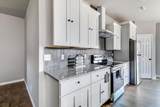 752 Wakefield Ave - Photo 10