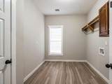 305 Green St - Photo 6